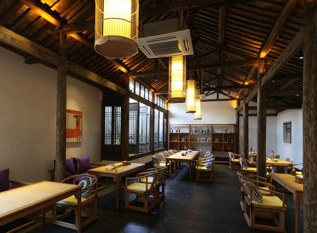 Floral Hotel - Yuexiang Inn Wuzhen Jiaxing Bagian luar foto