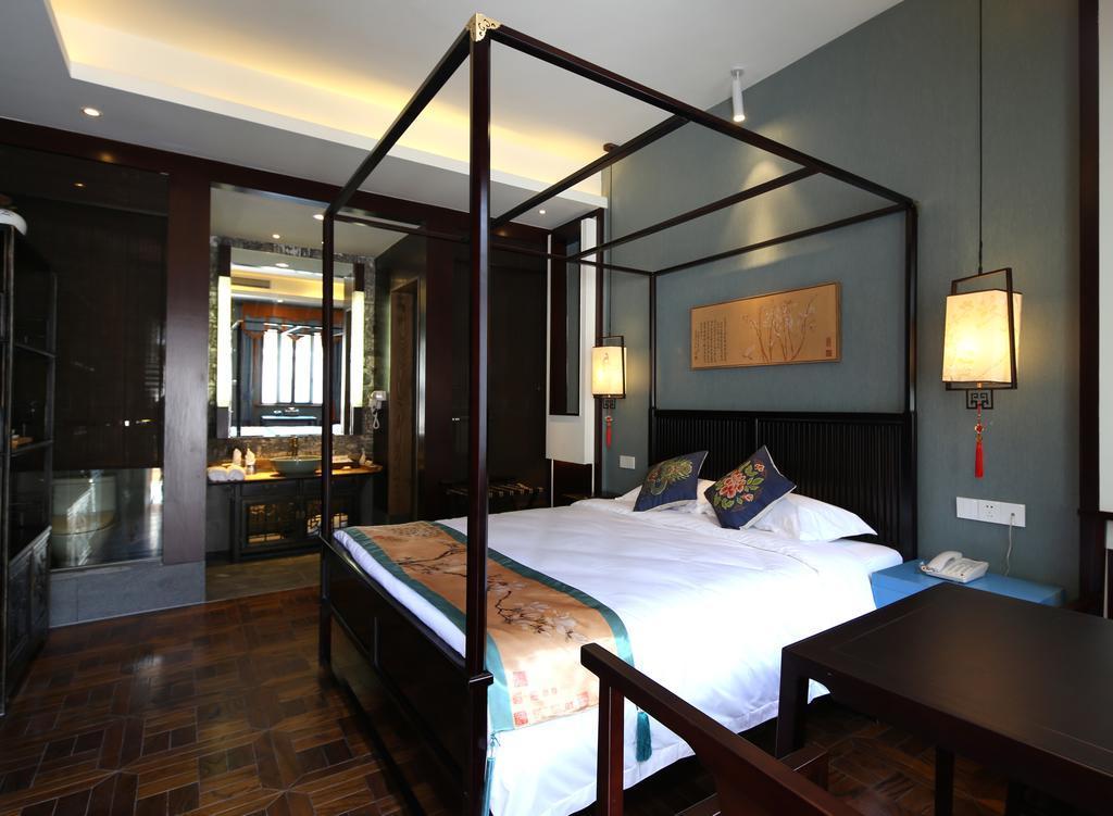 Floral Hotel - Yuexiang Inn Wuzhen Jiaxing Bagian luar foto