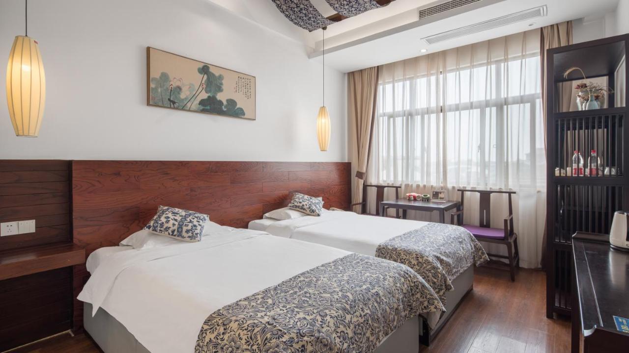 Floral Hotel - Yuexiang Inn Wuzhen Jiaxing Bagian luar foto