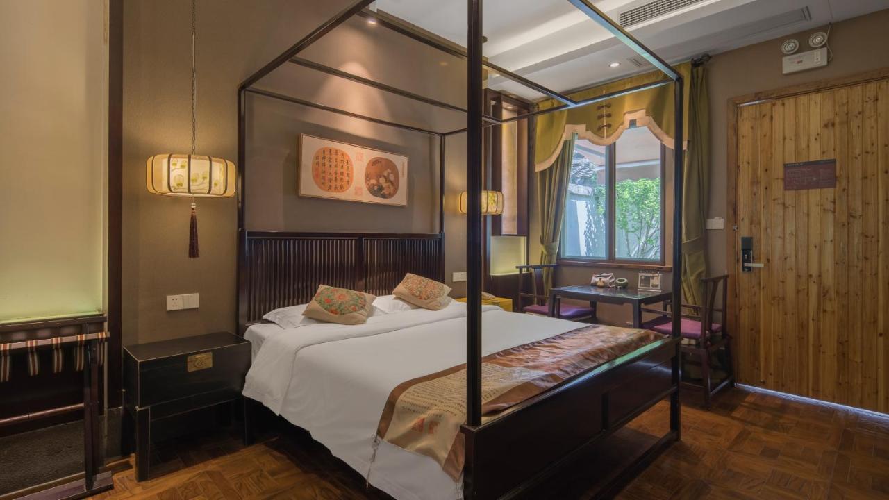 Floral Hotel - Yuexiang Inn Wuzhen Jiaxing Bagian luar foto