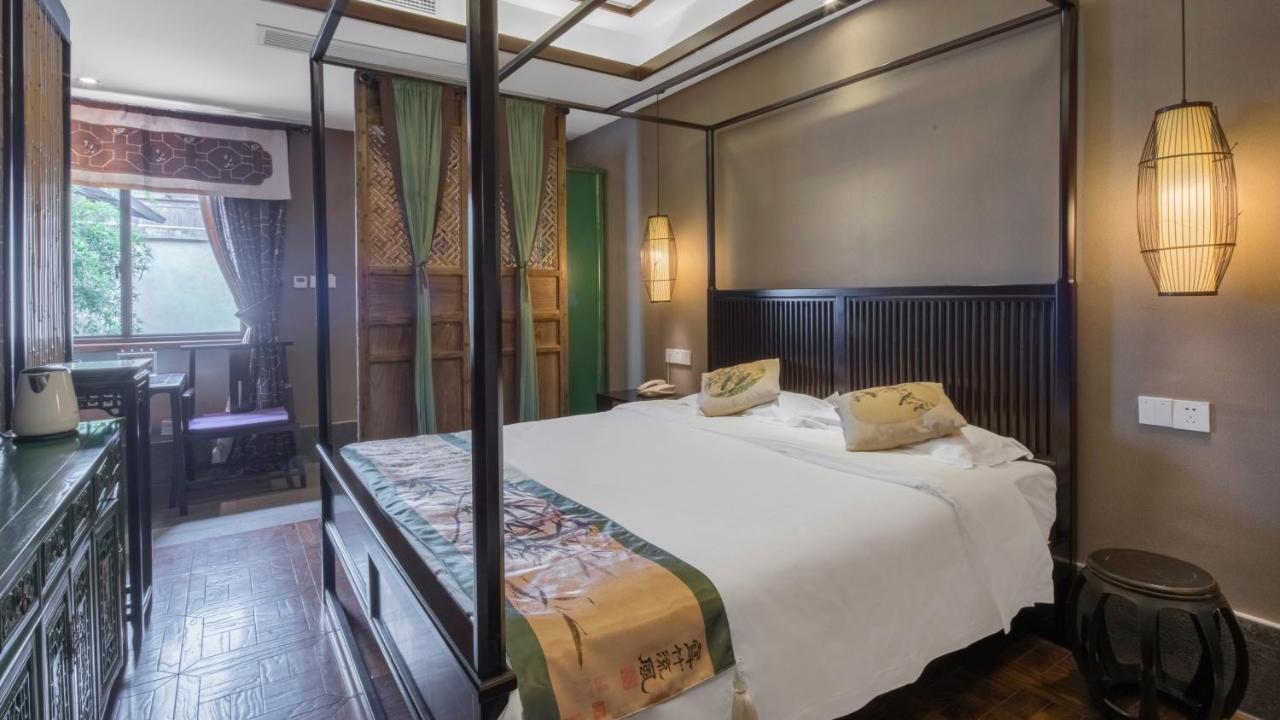 Floral Hotel - Yuexiang Inn Wuzhen Jiaxing Bagian luar foto