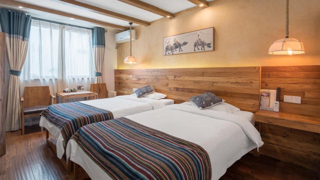 Floral Hotel - Yuexiang Inn Wuzhen Jiaxing Bagian luar foto